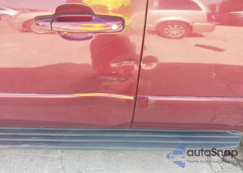 2008 Chevrolet Tahoe Lt z USA, uszkodzony, nr VIN 1GNFC13018J101046